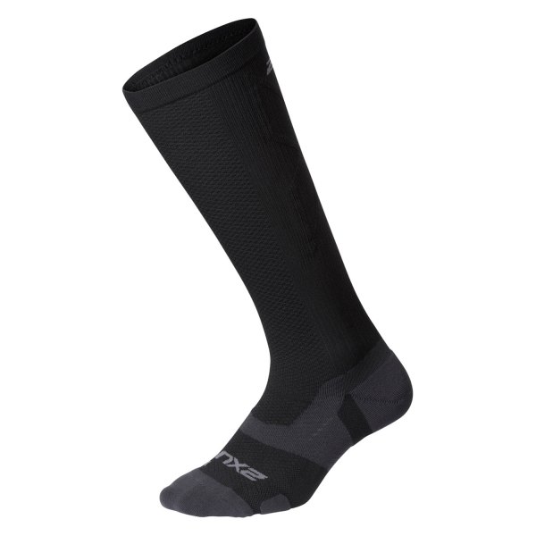 2XU® - Vectr™ Black/Titanium US 3.5-5.5 Knee-High Men's Compression Socks