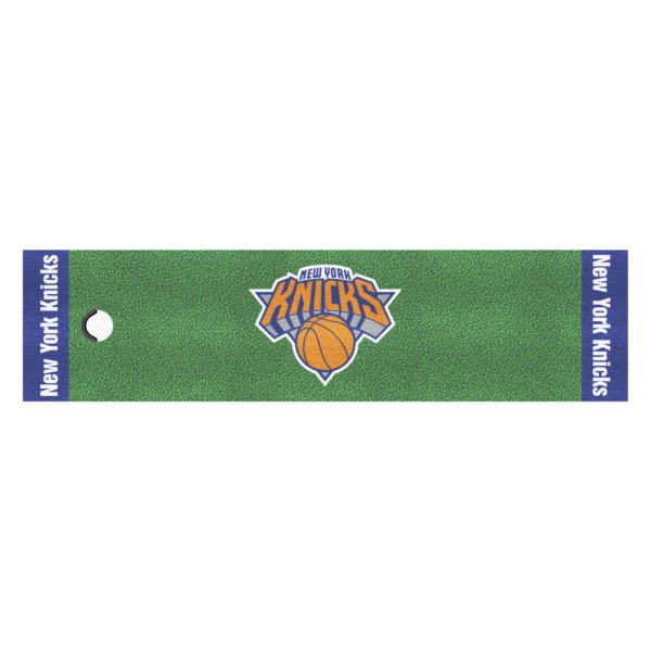 FanMats® - NBA New York Knicks Logo Golf Putting Green Mat