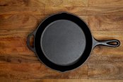 https://ic.recreationid.com/lodge-cast-iron/items/video/how-to-clean-a-cast-iron-skillet_720p_2.jpg