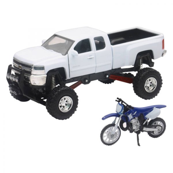 New-Ray® - 1:32 Scale Chevrolet Silverado Off Road Pick Up with Yamaha Dirt Bike