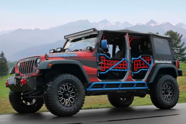 2017 Jeep Catalog (10.1 MB)
